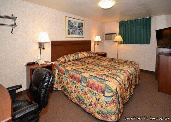 エコノ ロッジ ベルフォンテ インターステート 99 ベルフォント 部屋 写真